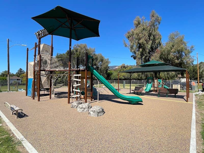Andamar Park - Image 1