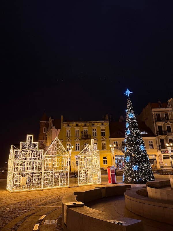 Fontanna na gnieźnieńskim rynku - Image 2