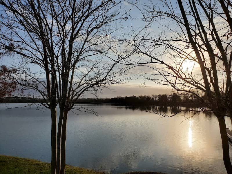 Lake Friendswood Park - Image 1