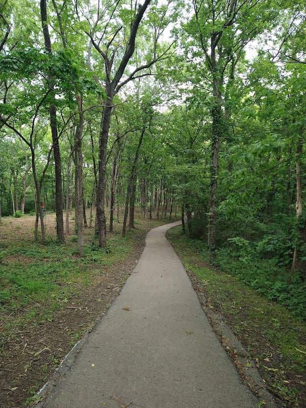 Stocksdale Park - Image 2
