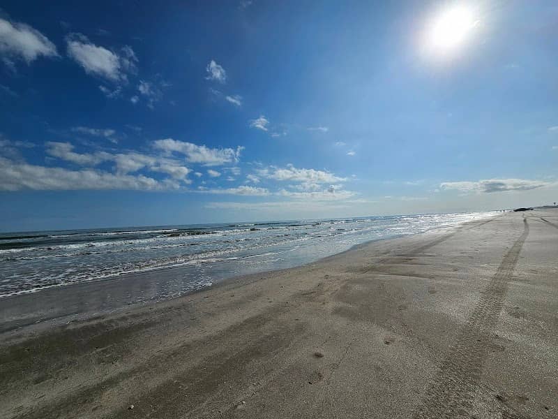 Seagull Ave Public Beach Access - Image 1