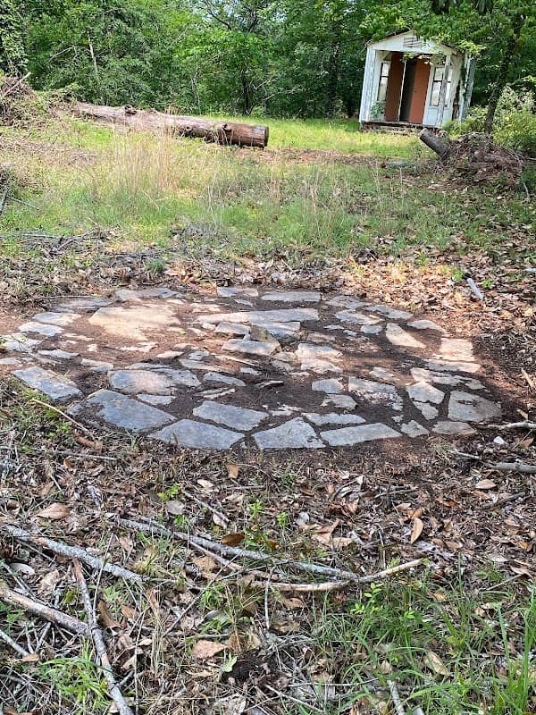Little Acre - Image 2