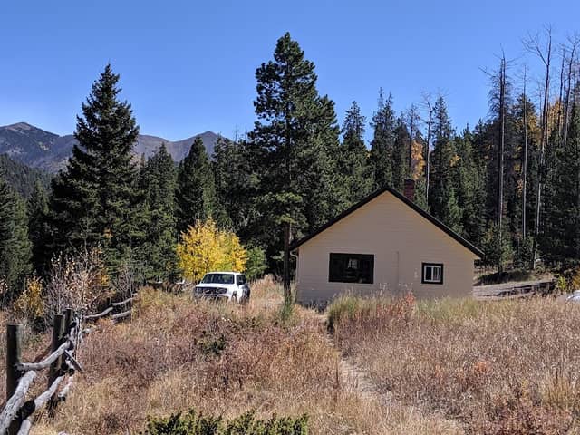 Brewery Creek Guard Station - Image 1