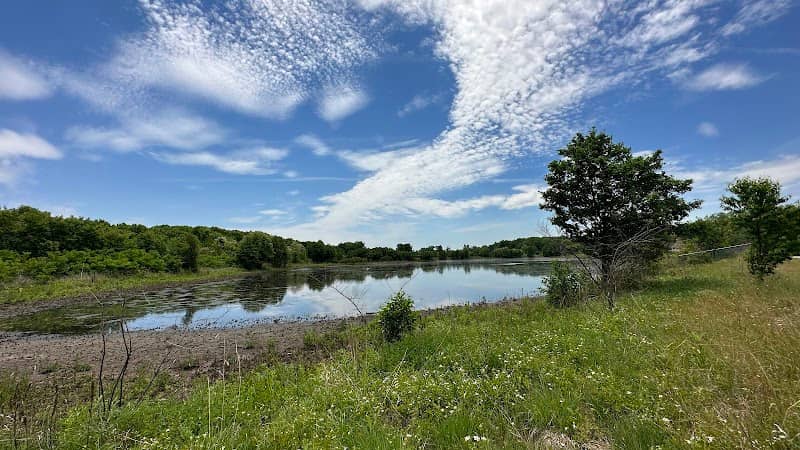 Striebel Pond north entrance - Image 3