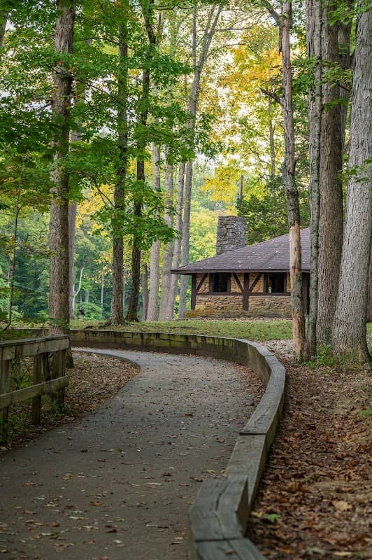 Clifty Shelter - Image 1
