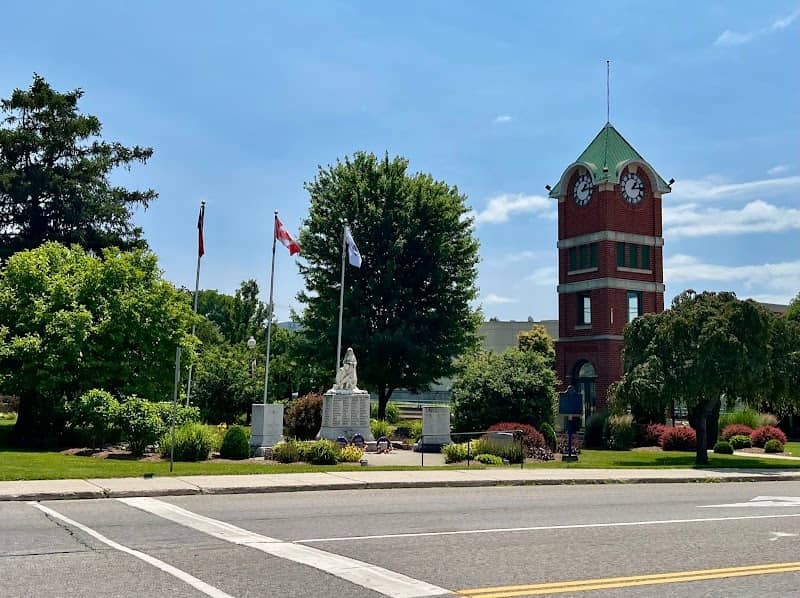 Listowel Cenotaph - Image 1