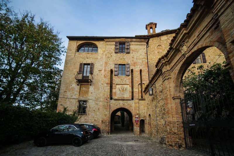 Castello di Scipione dei Marchesi Pallavicino - Image 2