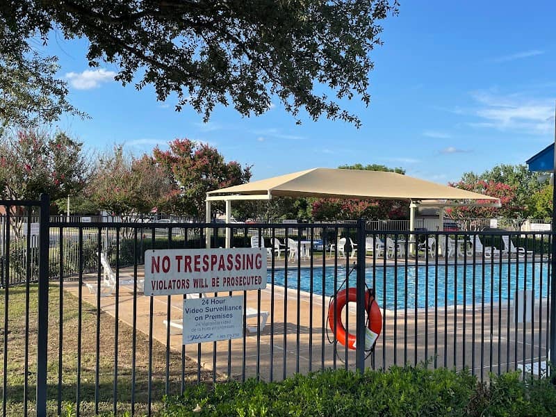 Silverado neighborhood park - Image 3