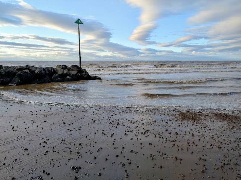 Blue Anchor Beach - Image 1
