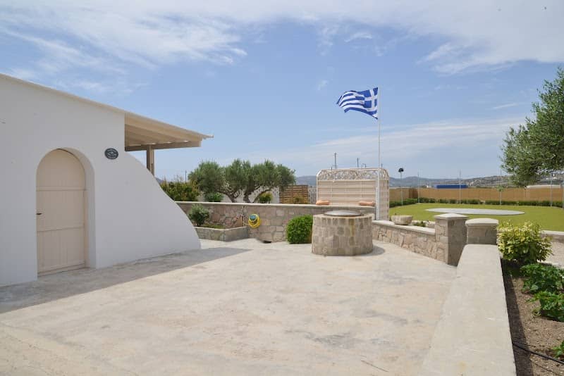 Traditional Villa RELAX - Image 1