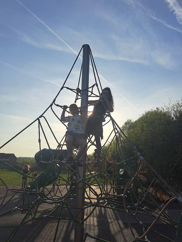 New Park - Image 2