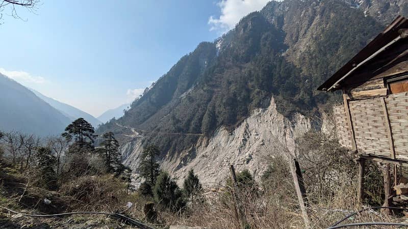 Lamo Angdong View Point - Image 1