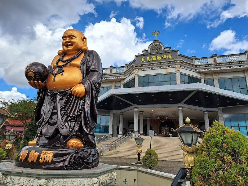 Vihara Maitreya - Image 1