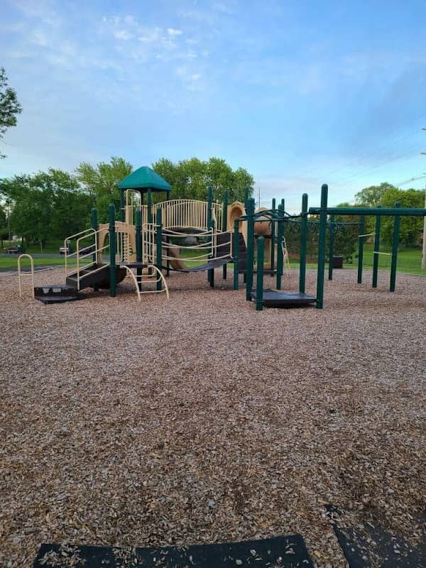 Southside Park - Image 3