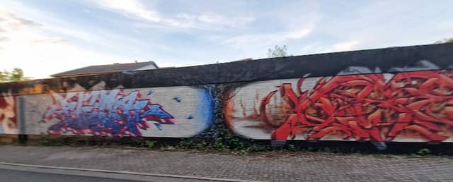 Graffiti Wand Klein-Auheim - Image 1