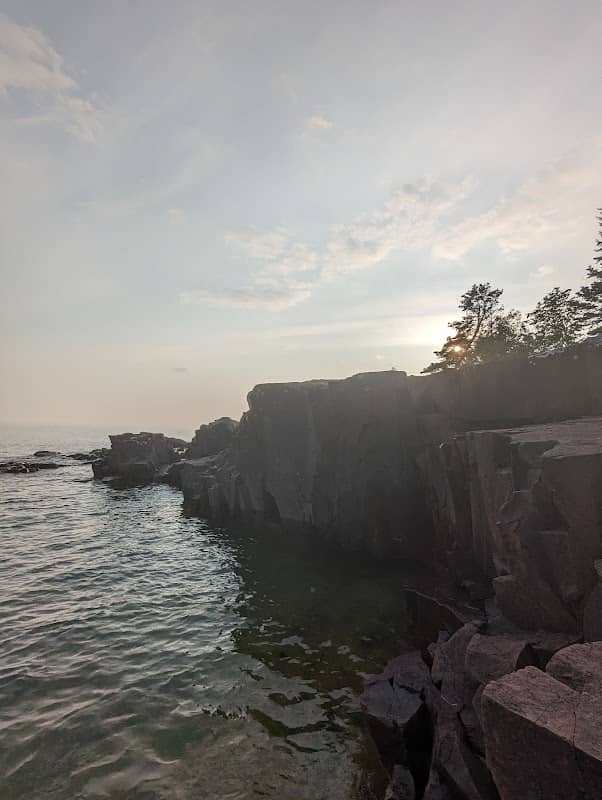 Grand Marais Lower Range Light Beacon Station - Image 2