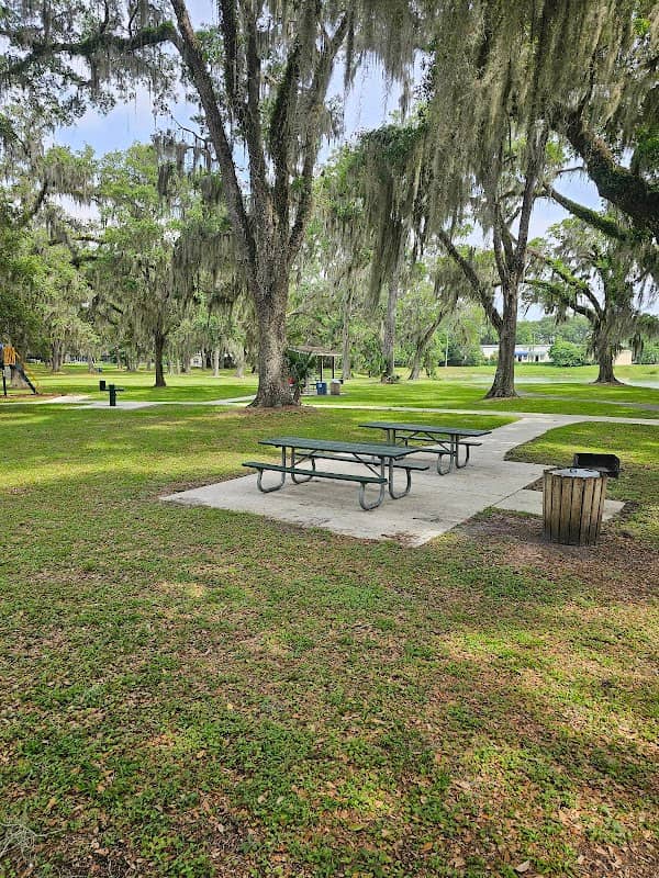 Toms Park - Image 3