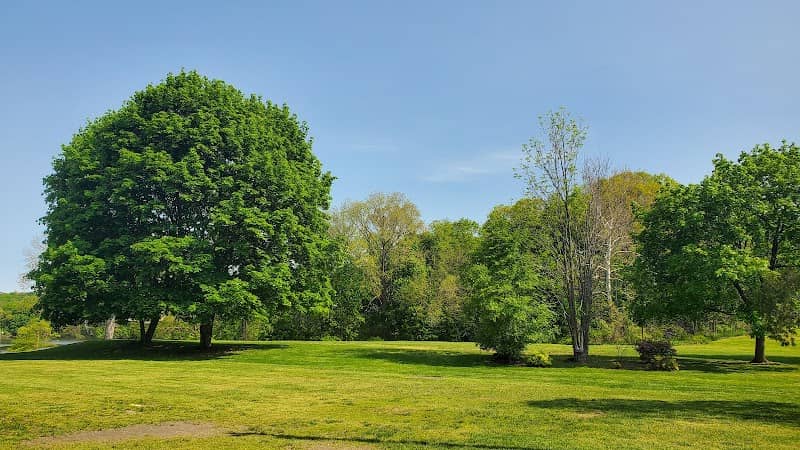 Veterans Memorial Park - Image 1
