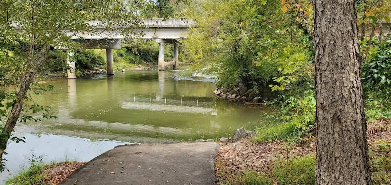 Yadkin Valley Greenway Parking - Image 2