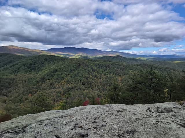Darkside Cliffs Trail - Image 1