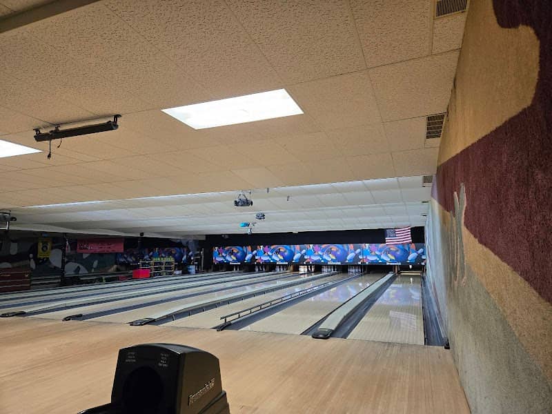 Bel-Mar Lanes - Image 1