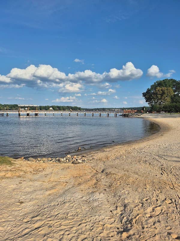 Ebenezer Park Beach - Image 2