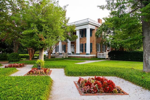 Battle-Friedman House & Gardens - Image 3