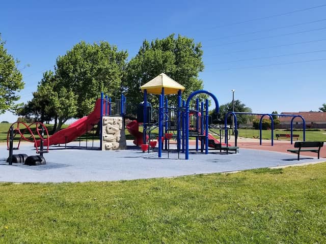 Almondridge Park - Image 1