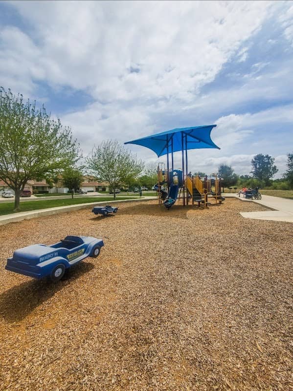 Calle Estancia Park - Image 1