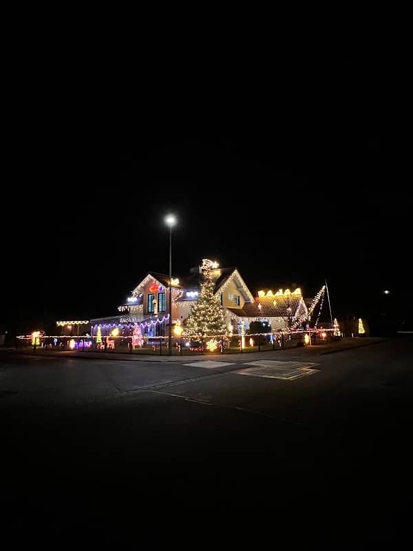 Weihnachtshaus Türkheim ✨ - Image 1