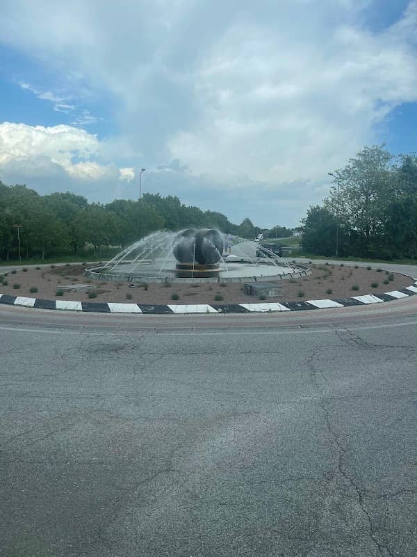 Fontana - Image 2
