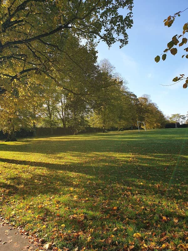 Dallington Park - Image 1