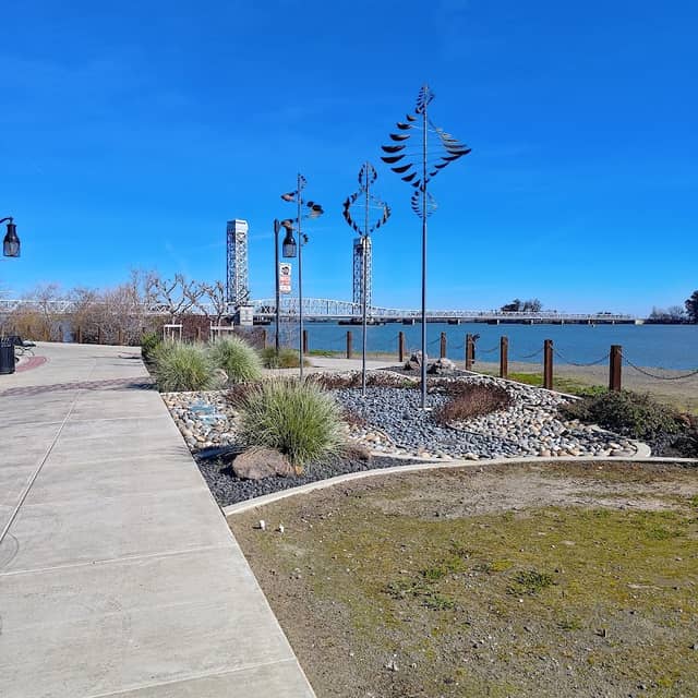 Rio Vista Promonade - Image 1