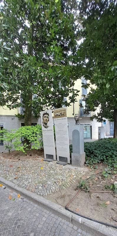 Eugenio Castellotti monumento - Image 1