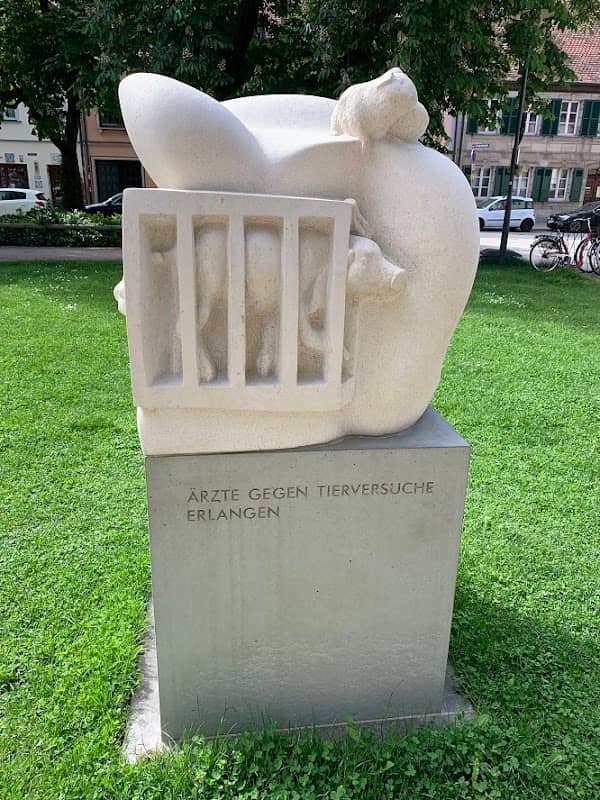 Denkmal für Tierrechte und gegen Tierversuche - Image 3