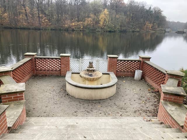 Fontanna Pałacowa „Żaba” - Image 1
