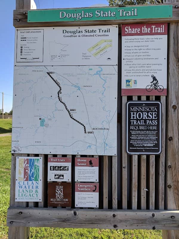 Trailhead Park - Image 1