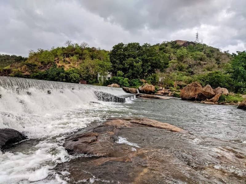 Thalaiyanai Dam - Image 1