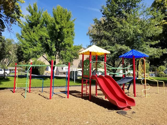 John Simpson Memorial Park - Image 1