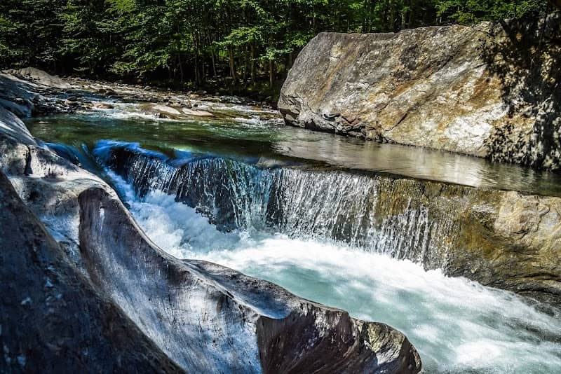 Warren Falls - Image 2