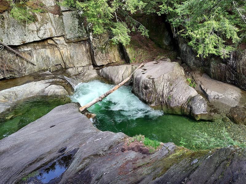 Warren Falls - Image 3