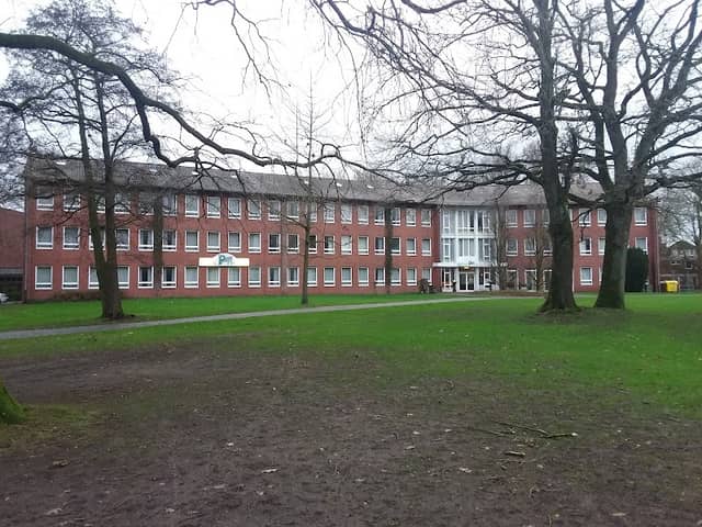 Cloppenburg Park - Image 2