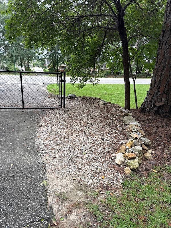 Hart Walking Path (Parking West) - Image 1