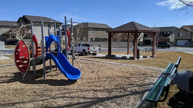 Silver Lake South Park - Image 1