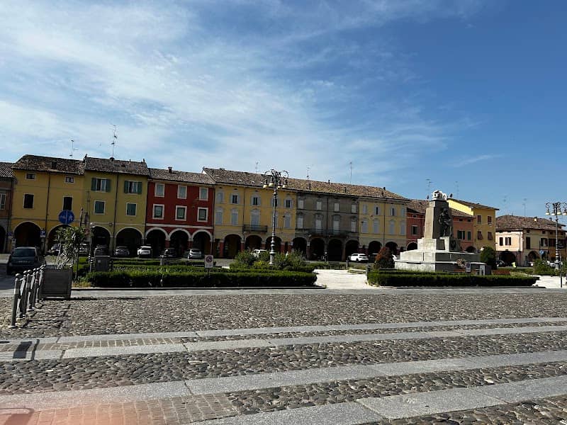 Piazza Unità d’Italia, Novellara - Image 1