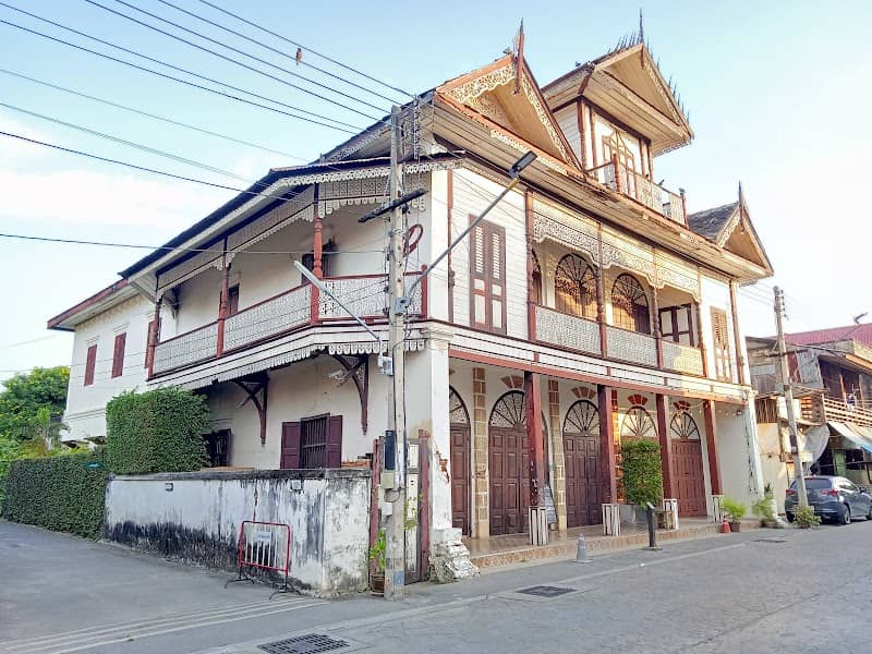 Moung Ngwe Zin Building - Image 1