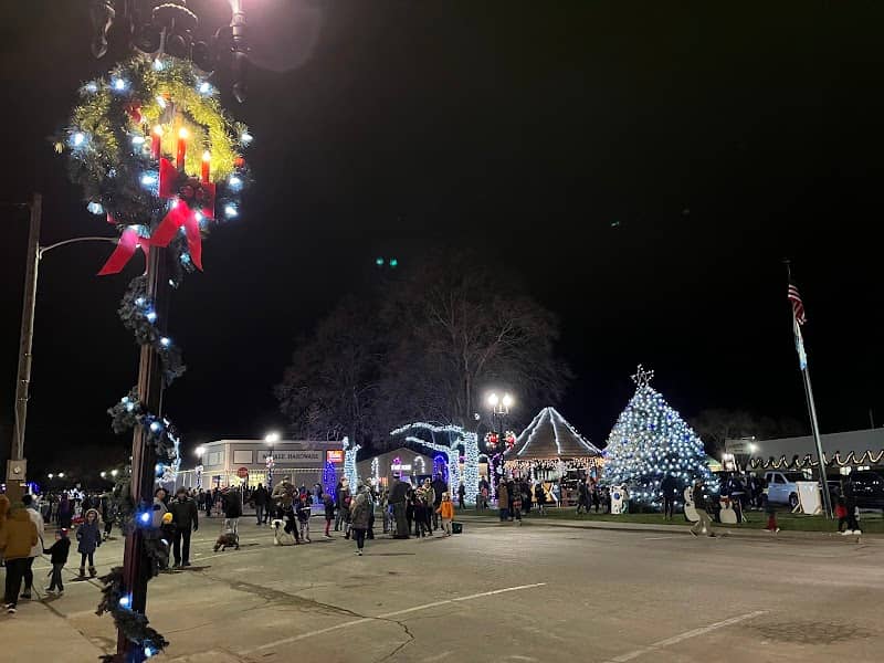 Triangle Park - Image 1
