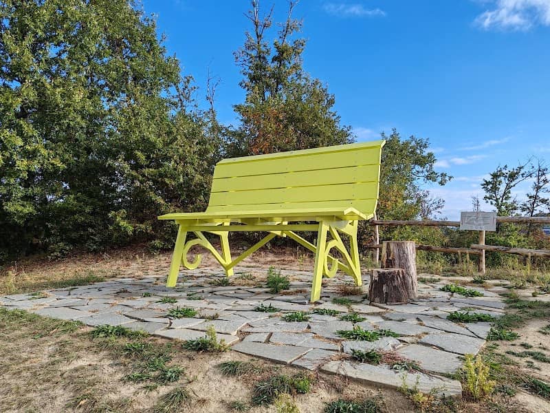 Big Bench #297 - Toano - Image 1