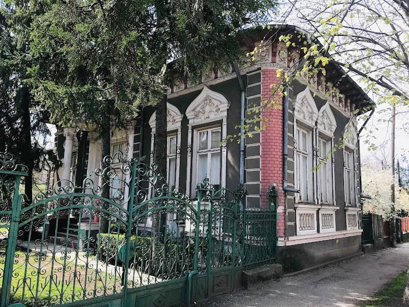 Casa Mamut - Image 1