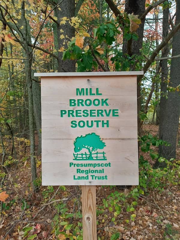 Mill Brook Preserve South Trailhead - Image 1